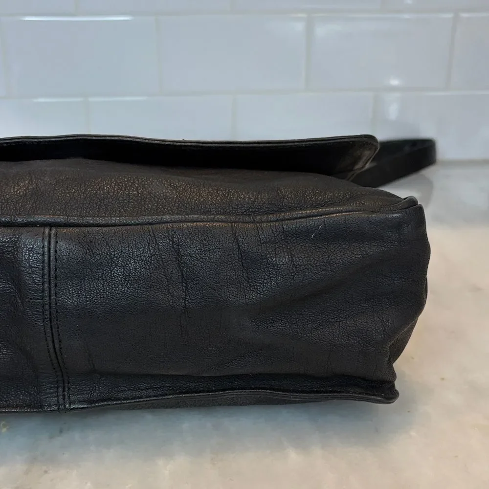 Kenneth Cole REACTION Leather Messenger Laptop Bag Briefcase Shoulder Crossbody